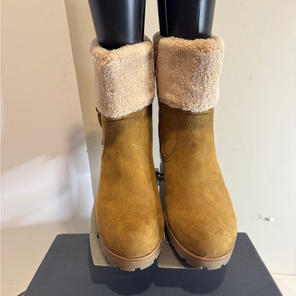 Tommy Hilfiger Soffia 2 Round Toe Tan Suede Ankle Boots Faux Fur Lined size 10 - Picture 4 of 8